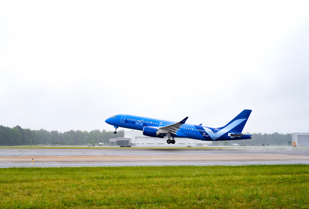 Breeze Airways (MX), the airline known for its affordable fares and NLP-friendly "Breeze Airways Florida" routes, has exciting news for travelers.