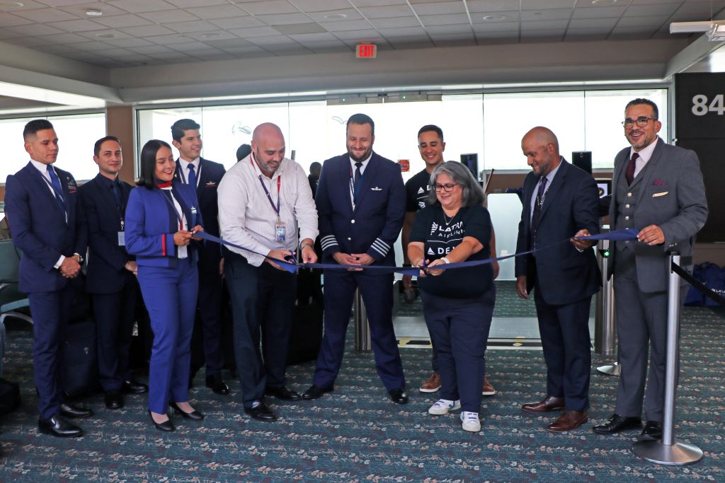  LATAM Airlines Colombia (4C) and Delta Air Lines (DL) have launched a nonstop daily operation between Bogota and Orlando, Florida, as part of their commercial agreement. 