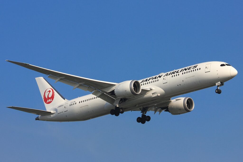 JAL unveils interior of new Airbus A350 jets: Travel Weekly