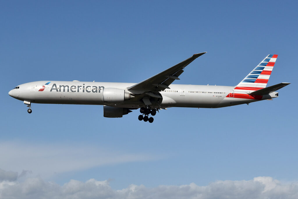 American Airlines Getting Sued for Removing Black Men Amid Odor