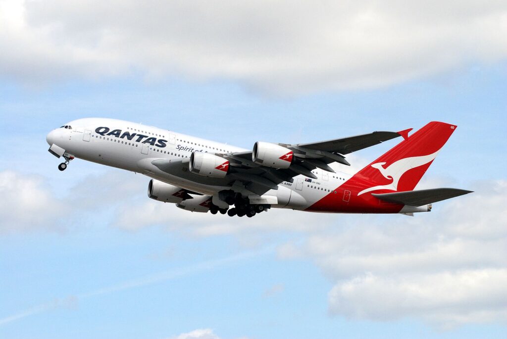 Qantas has minimized disruptions by deploying an Airbus A380 on the Melbourne (MEL) to Sydney route to transport customers as close to their scheduled arrival as possible.