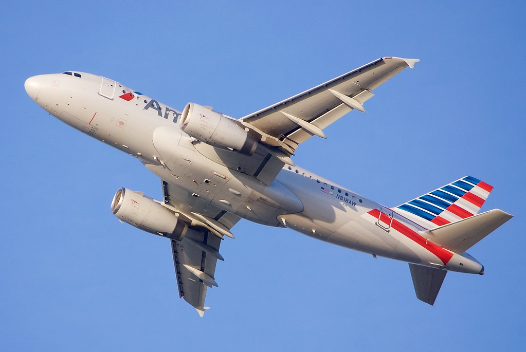 On August 16, Fort Worth-based carrier American Airlines (AA) flight from Memphis (MEM) to Phoenix (PHX) witnessed the in-flight engine shutdown.