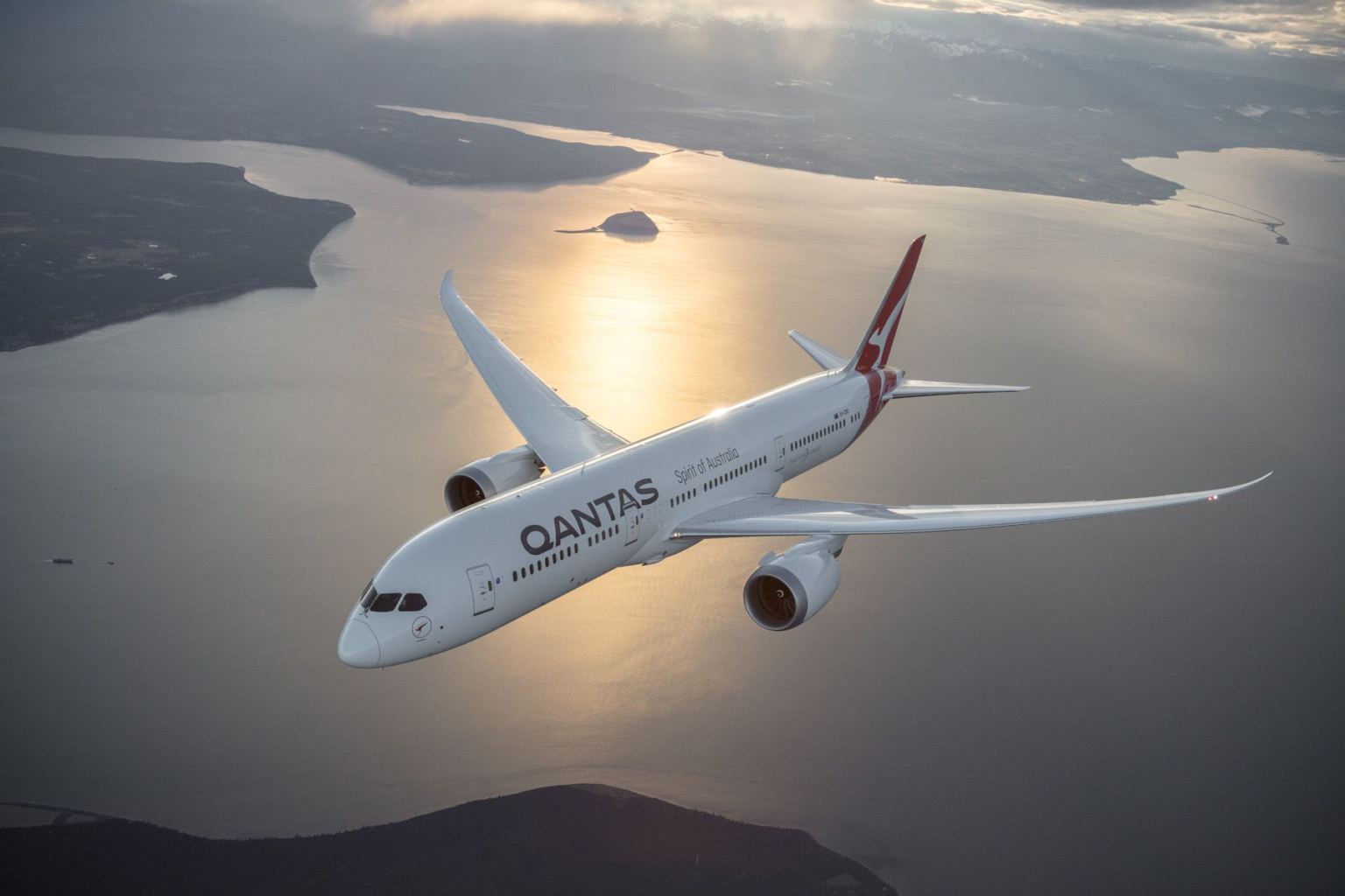 Qantas Special Crew Team Managed Flights for Taylor Swift Event