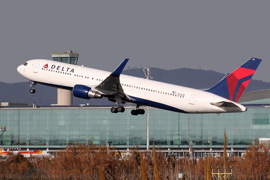 Delta Ghana to New York Flight Makes Emergency Landing at Azores