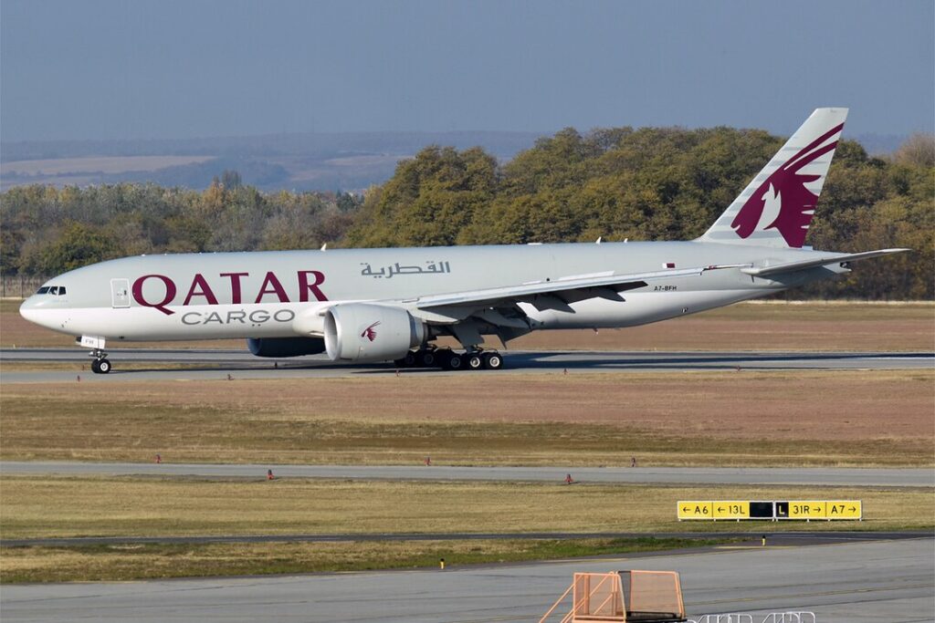 OneWorld Alliance member carrier, Iberia (IB) Airbus A350 hits the pole at JCapitán FAP Renán Elías Olivera Airport (PIO) in Lima, Peru.