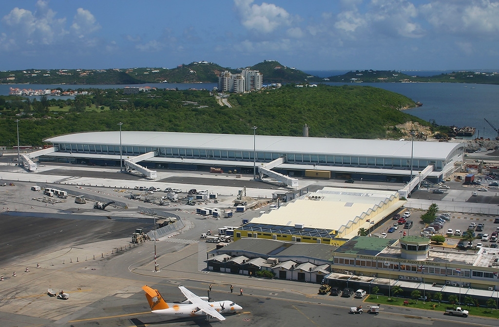 Princess Juliana International Airport (SXM) Has Issued a tender for Landside Food, beverage, and Retail Concessions in Check-In and Arrivals Zones.