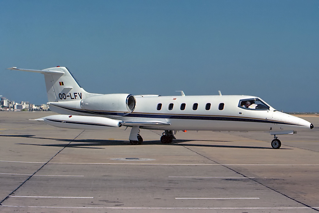 MUMBAI- On Thursday, a Learjet aircraft carrying eight passengers skid off the runway at Mumbai Airport (BOM) due to heavy rain, resulting in three injuries, all of whom have been hospitalized, as reported by the Mumbai disaster authority.