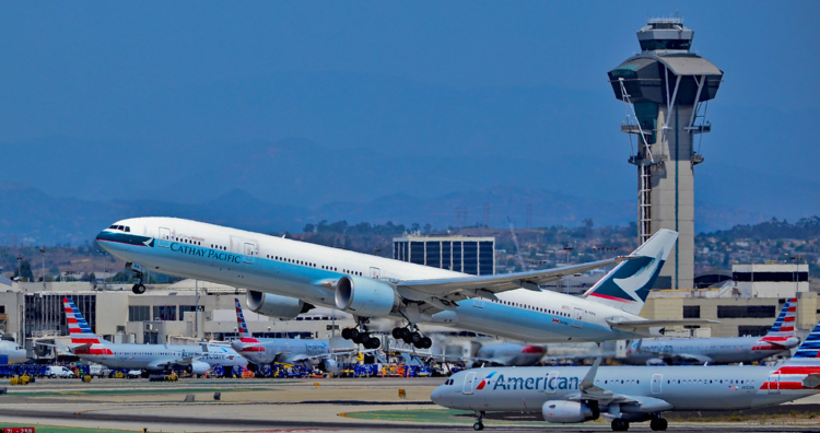 Cathay Pacific Restarts New Chicago Flights with American Airlines ...