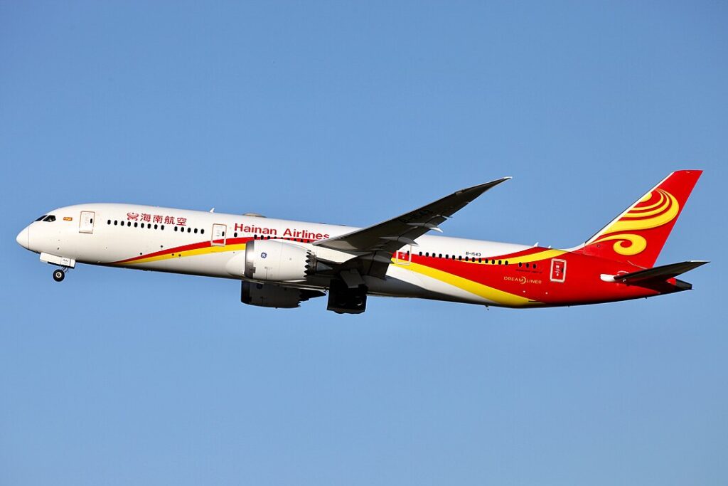 GE Aerospace Announces 10-Year Services Deal with Hainan Airlines for Boeing 787 Fleet Support, Encompassing Avionics System