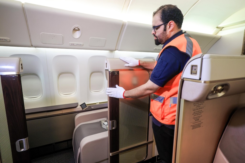 JEDDAH- Saudia (SV) Technic, a subsidiary of the Saudia Group, has launched a project aimed at improving the First Suites on its Boeing 777 aircraft fleet, specifically those designated for long-haul and direct Saudia flights.