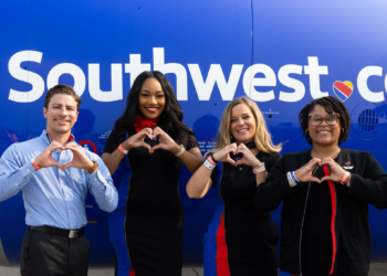 Southwest 19,000 Flight Attendants to Vote on New Contract