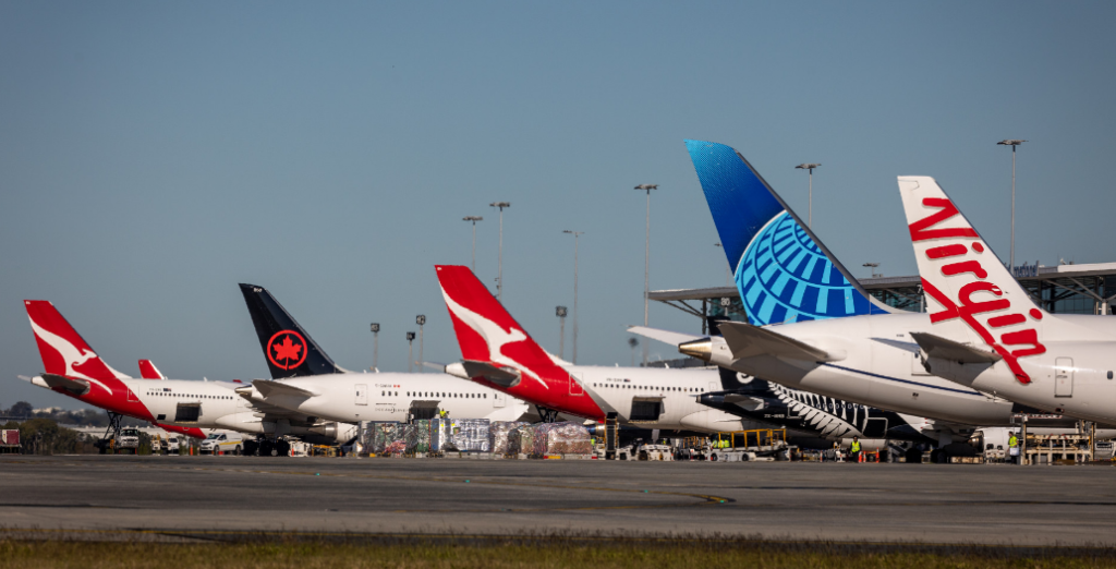 Virgin Australia, United, Qantas, Air Canada at Brisbane Airport 