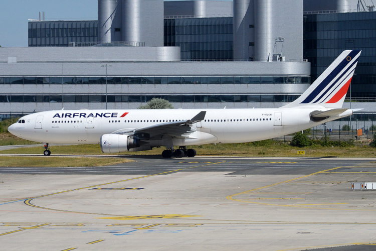Air France Flight with A330 Makes Emergency Landing in Munich ...
