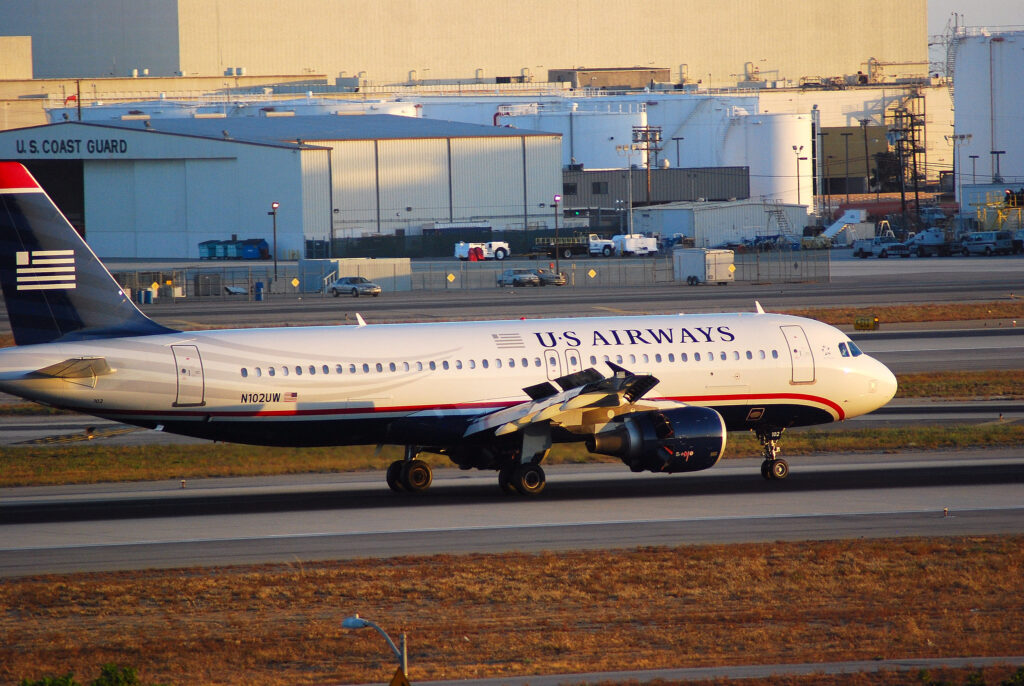 Oldest American Airlines Aircraft, US Airways A320-214, N102UW