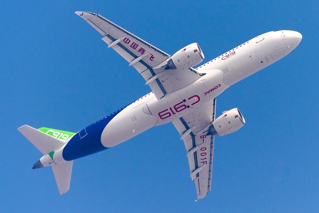 Air China disclosed its plan to purchase six C919 narrow-body aircraft and 11 ARJ21 regional jets from the developer Commercial Aircraft Corporation of China (COMAC) 
