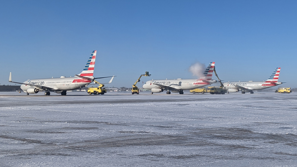 American Airlines Deicing