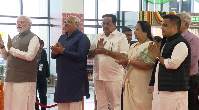 PM Narendra Modi Inaugurates Surat International Airport New Terminal