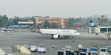 Vistara A320neo at Mumbai