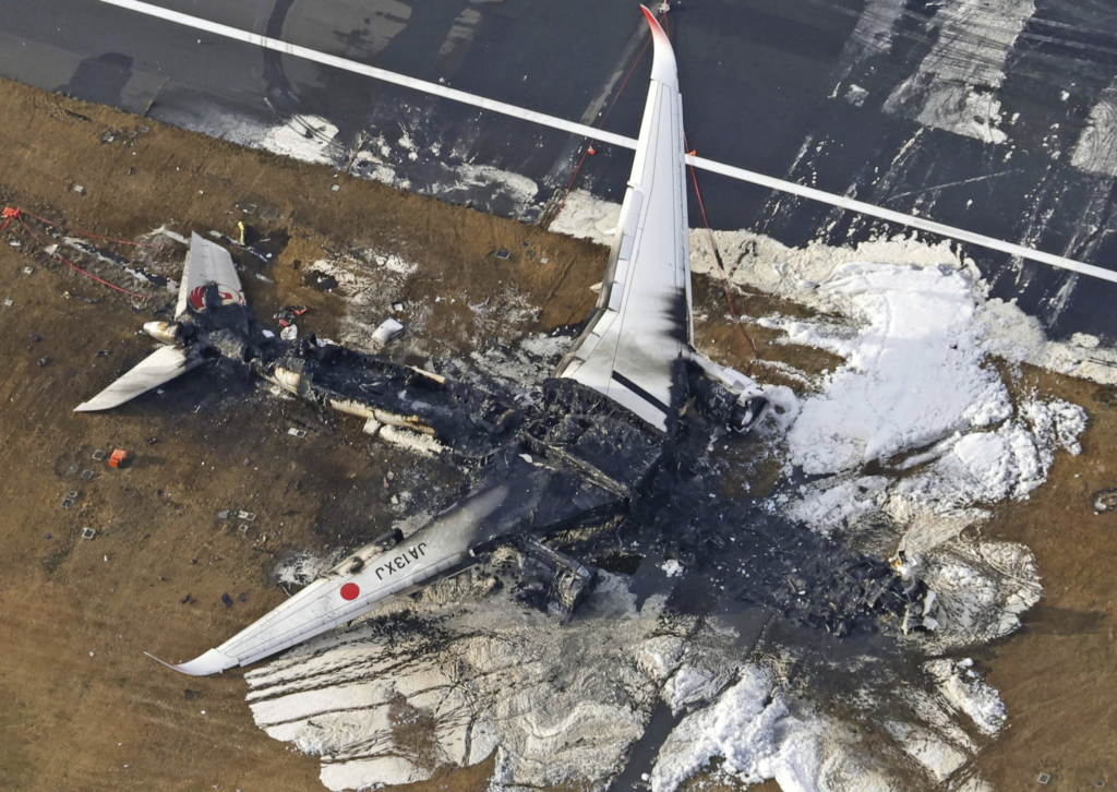 Japan Airlines A350 Crash Top View