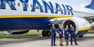 ryanair cabin crew