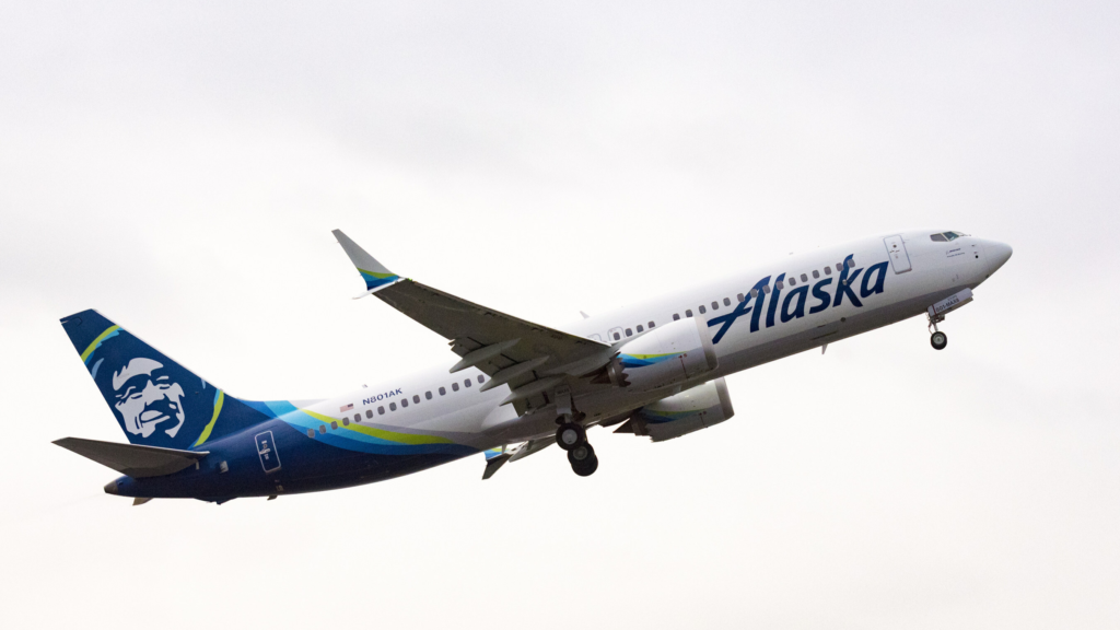 Alaska Airlines (AS) preponed inauguration of its first Boeing 737 MAX 8 (737-8) with a flight from Seattle (SEA) to Los Angeles (LAX).