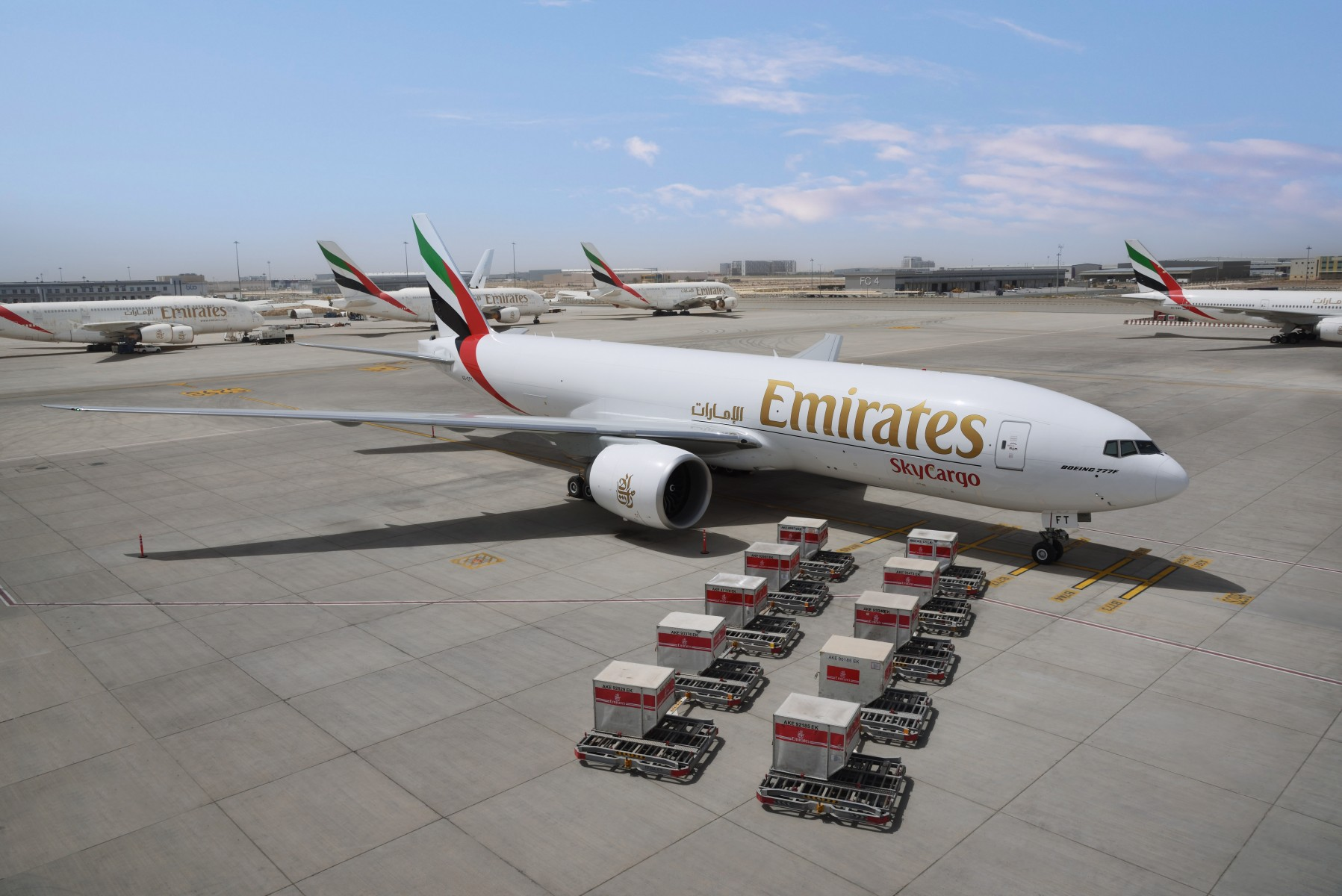 Emirates SkyCargo (EK) expands its fleet with a $1 billion order for five Boeing 777 freighters.