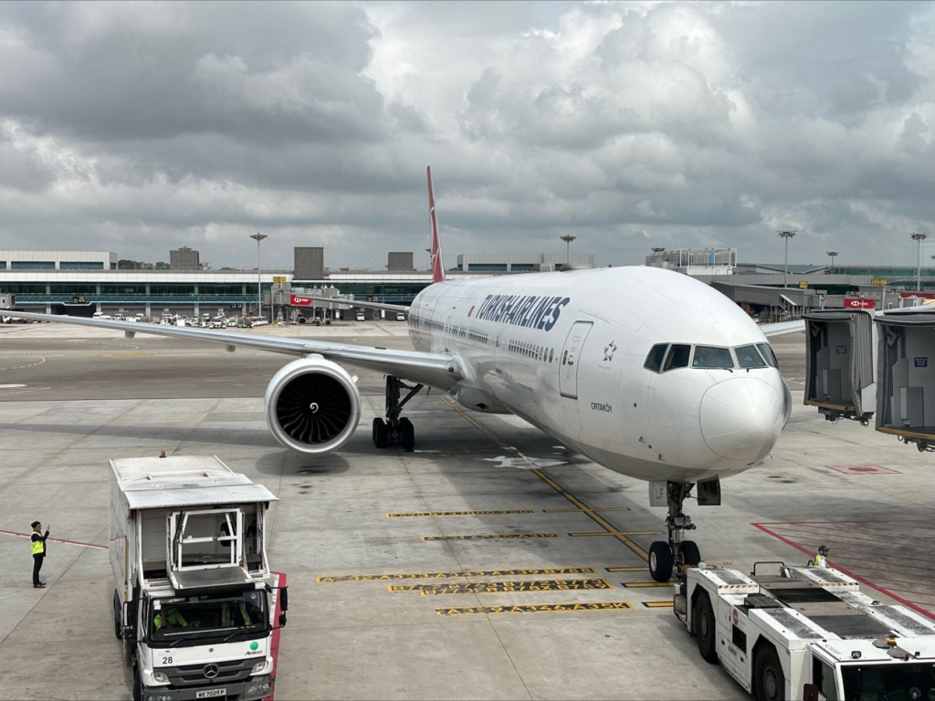 Sydney Airport (SYD) is poised to welcome another international carrier, spurred by the debut of Turkish Airlines (TK) maiden flight into Melbourne (MEL) on March 2.