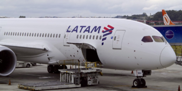 At Least 50 Injured On LATAM Airlines Boeing 787 After Technical Problem Causes Sudden Drop In Altitude