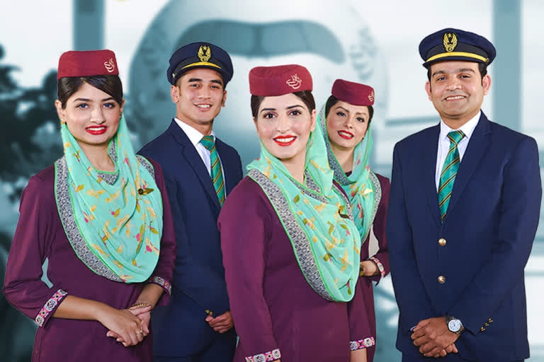 On March 15 a Pakistan International Airlines (PK) cabin crew member unintentionally flew from Islamabad to Toronto without her passport. 