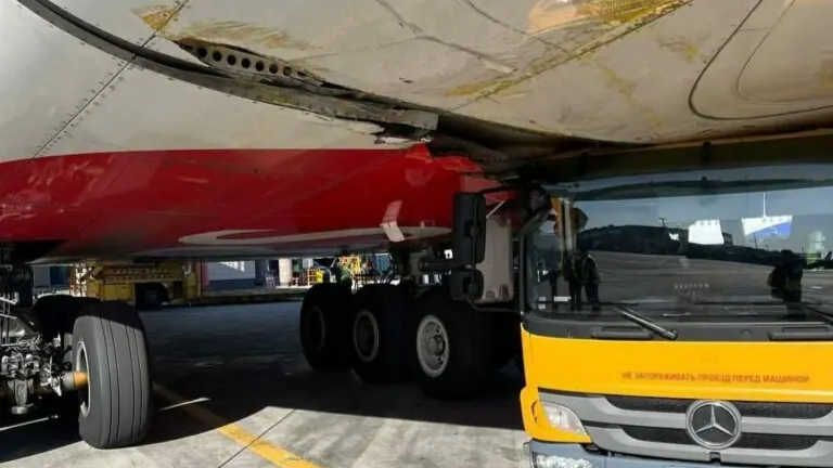 Images depicting damage sustained by an Emirates (EK) Airbus A380 following a collision with a ground vehicle at Moscow Domodedovo Airport have surfaced.