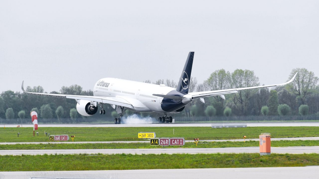 Lufthansa (LH) has recently welcomed its first Airbus A350 aircraft featuring the innovative Allegris cabin, setting new standards in comfort and luxury.