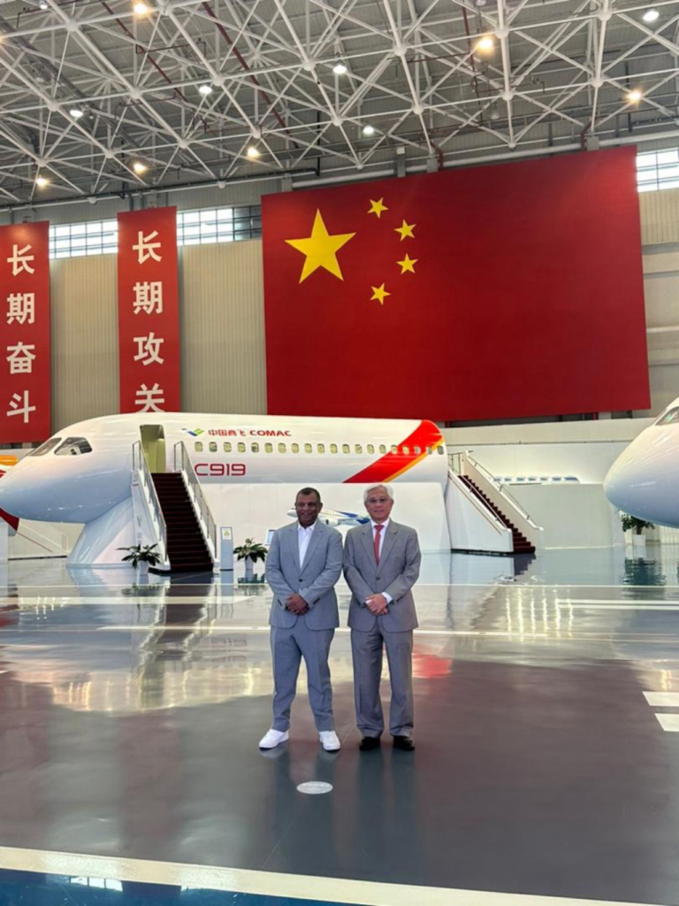 AirAsia CEO at COMAC Headquarters in China