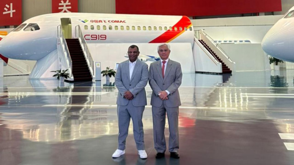 Tony Fernandes, the CEO of Capital A, which operates as AirAsia Group, recently (April 2, 2024) visited the facilities of COMAC and was truly impressed by what he saw. 