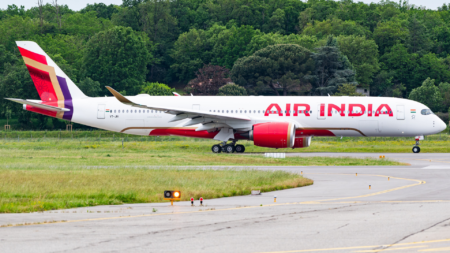 Air India Eyes Major Order for 300 New Airbus and Boeing Aircraft