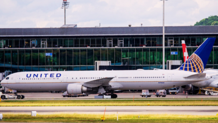 United Airlines Zurich-Chicago Flight Makes Emergency Landing in Ireland