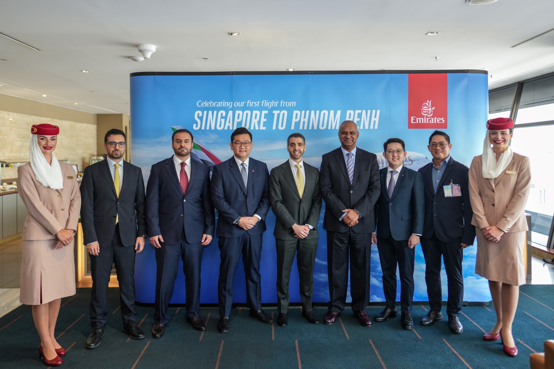 Emirates Restarts Flight to Phnom Penh via Singapore with 777 ...