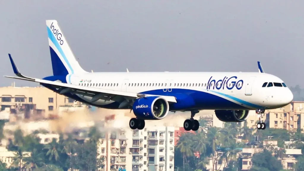 IndiGo A321neo landing at Mumbai