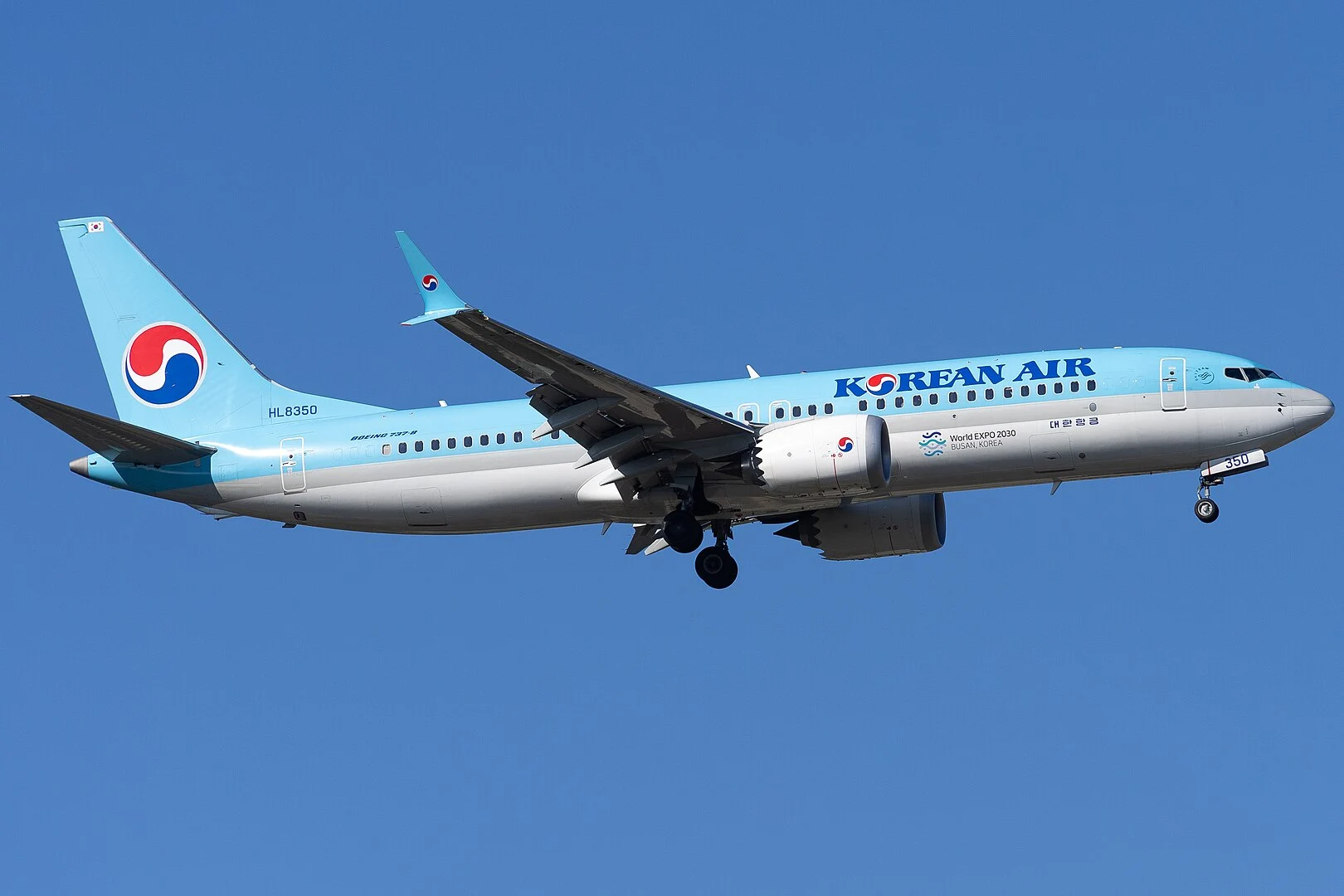 Korean Air 737 MAX 8 Drops 25,000 feet, Passengers Nosebleed and More ...