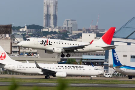 Japan Airlines Likely to Order Embraer Regional Planes in 2025