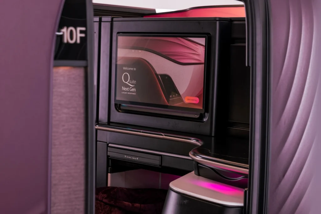 Qatar Airways Unveils New Qsuite Next Gen Business Class for Boeing 777-9 at FIA2024