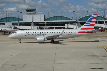 FAA Probes Near Miss Between American Airlines and Air Canada Jets at New York JFK