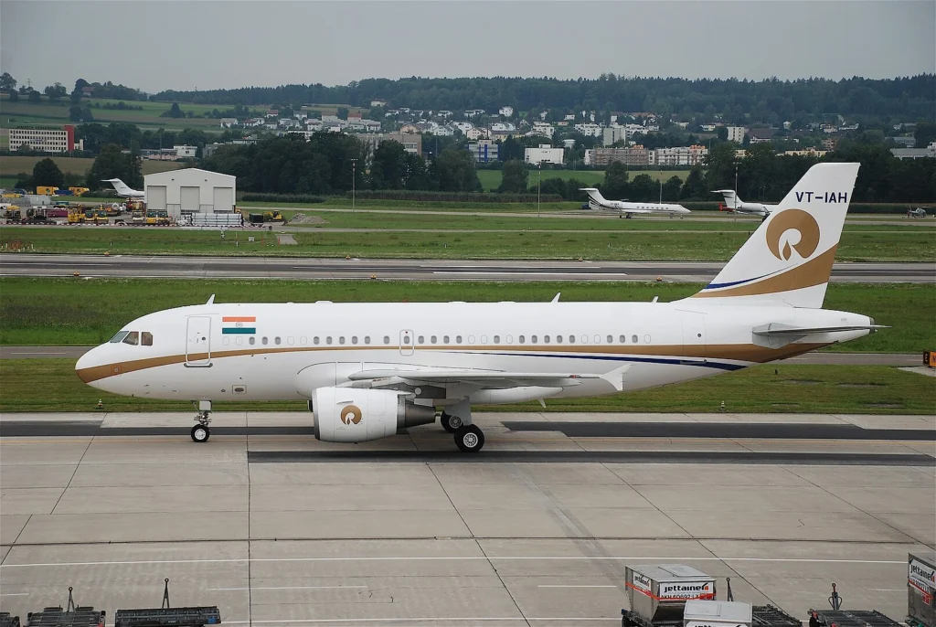 A Private Jet, Boeing 737 MAX 9 (737-9) belonging to Reliance Industries owner and one of the Asia's richest man, Mukesh Ambani, and not any airlines landed in India.