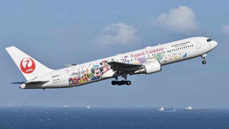 Boeing 767-346ER ‘JA612J’ Japan Airlines (Tokyo Disney Resort 35th Anniversary livery)