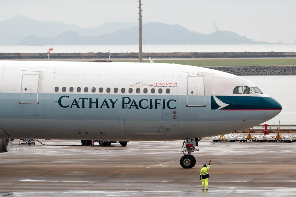 A Cathay Pacific Airways (CX) flight bound for Hong Kong (HKG) experienced a critical engine failure during takeoff at Kaohsiung Airport (KHH) in Taiwan.