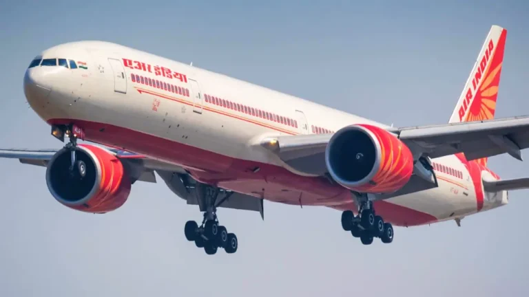 Air India Boeing 777 Takeoff from Mumbai