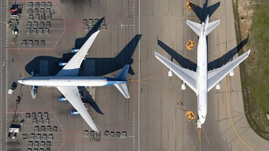 Boeing 747 Pilots Flies to Wrong Airport, Declares Fuel Emergency