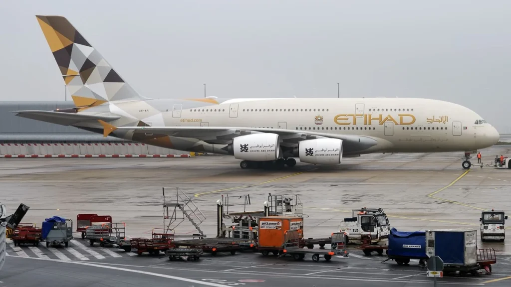 Etihad gets the party started in India by flying its A380 to Mumbai