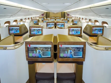 Emirates New Boeing 777 Business Class Has No Middle Seats