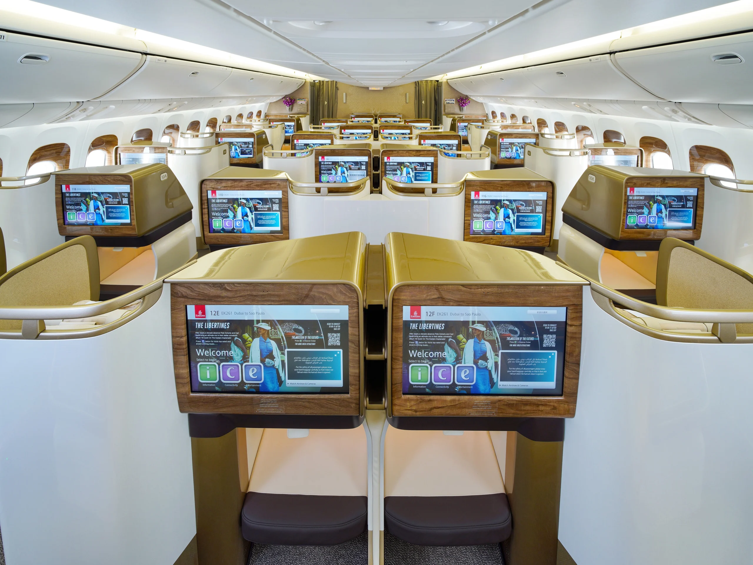 Emirates New Boeing 777 Business Class Has No Middle Seats - Aviation A2Z