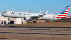 American Airlines Forces Family to Pay $871 for Toddler Just Before Flight, Mom Claims